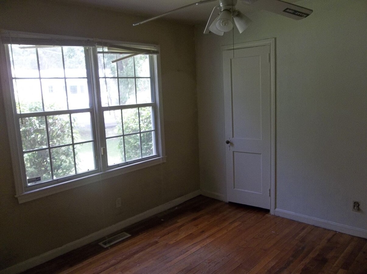 Photo - 390 Prince St Unit A