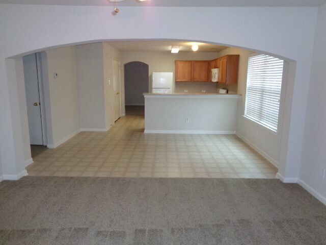 7619 Legacy Pines Dr