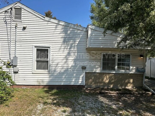 Photo - 934 W Jefferson St