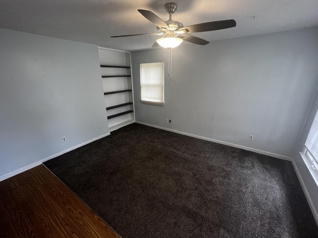 Photo - 9616 Elm Lake Dr