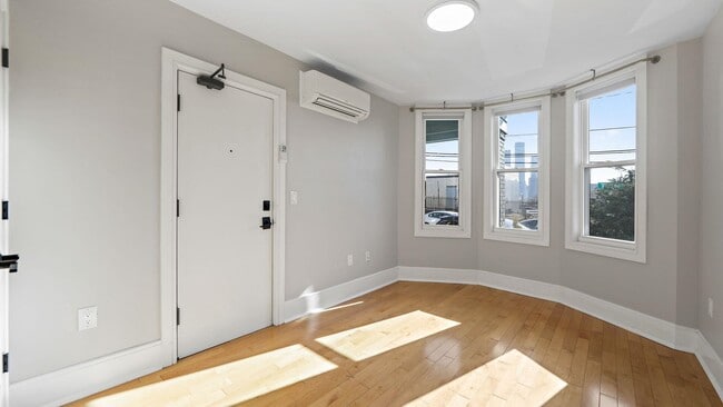 Photo - 38 Troy St Unit 1L