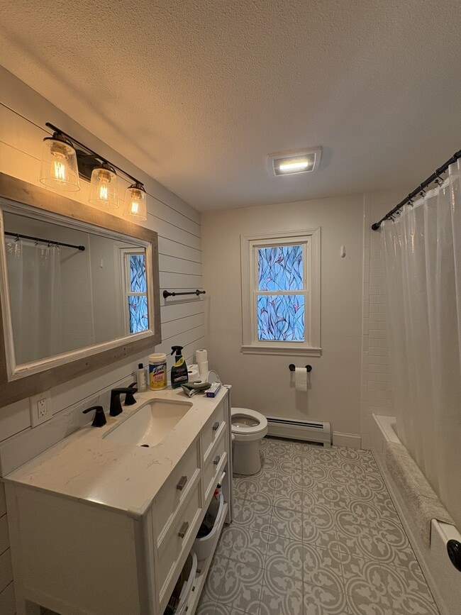 Photo - 7 Old Farm Rd