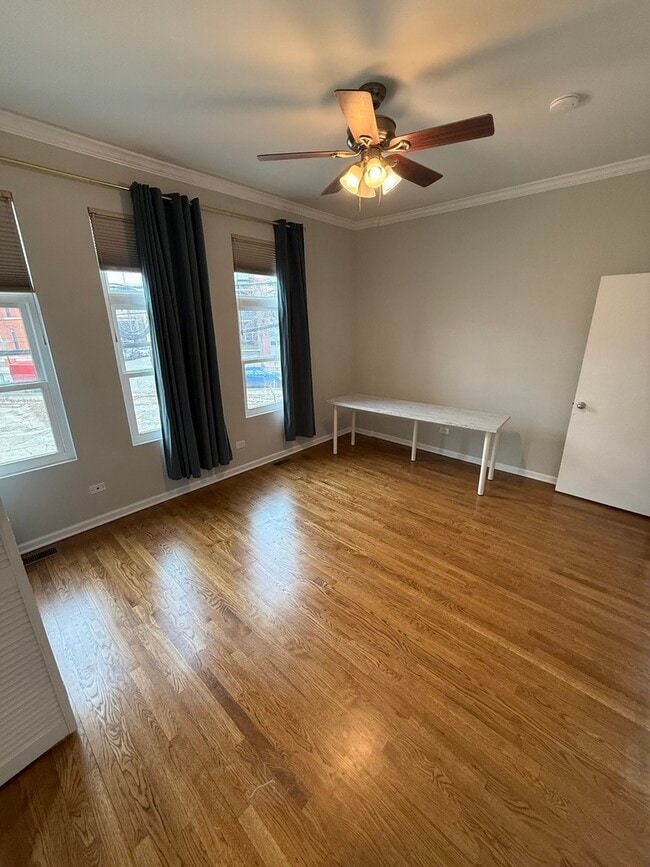 Photo - 2318 W Bloomingdale Ave Unit B