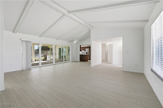 Photo - 1235 Par View Dr