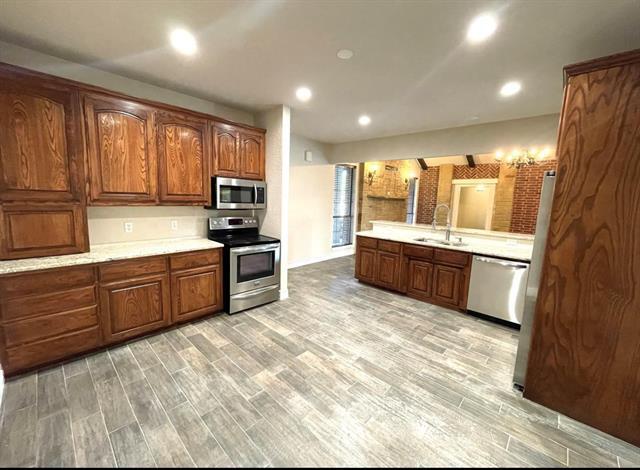 Photo - 101 Oakwood Dr