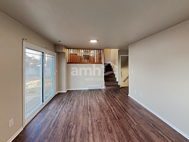 Photo - 1027 N 575 W