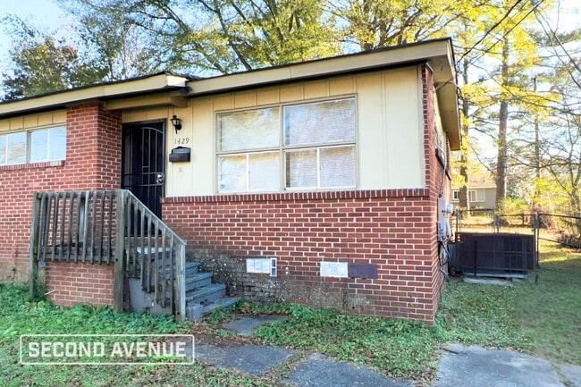 Photo - 1429 65th St W