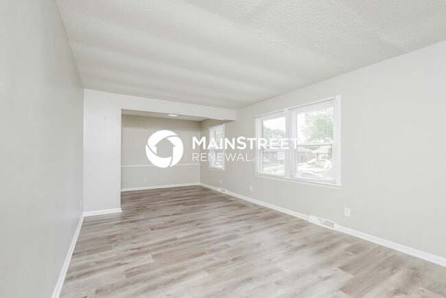 Photo - 3 Bedroom Pet-Friendly Home in GREENSBORO, NC with Main Street Renewal