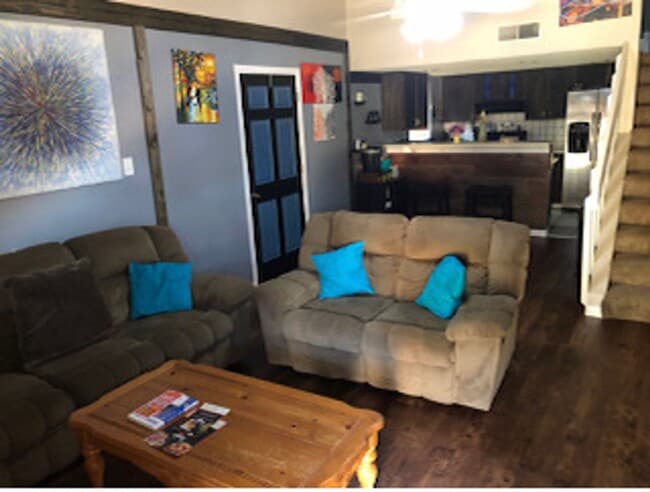 Photo - 3211 Pearl St Unidad 3211 Pearl St #703