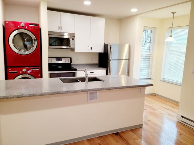 Photo - 6735 Henry Rd Unit Apt. 1