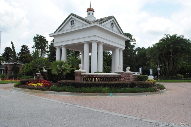 Photo - 1939 Greenbriar Terrace