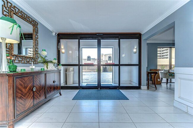 Photo - 5220 Brittany Dr S Unit 807