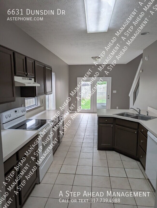 Photo - 6631 Dunsdin Dr