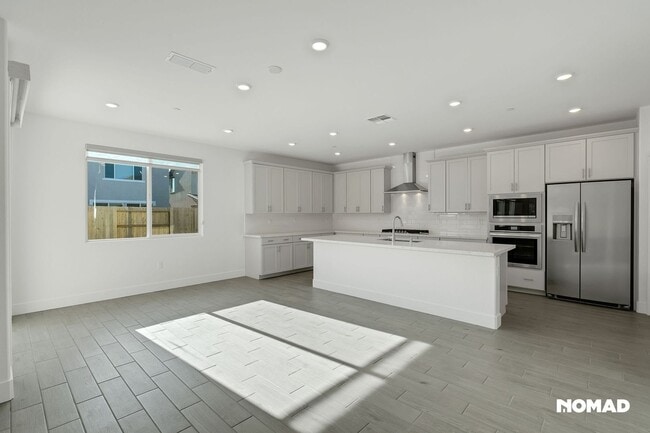 Photo - 8017 Roundhouse Lp