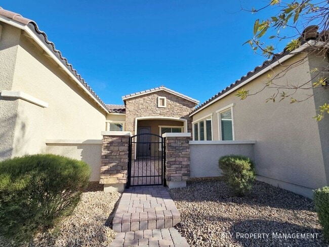 Photo - 8318 Beldina St