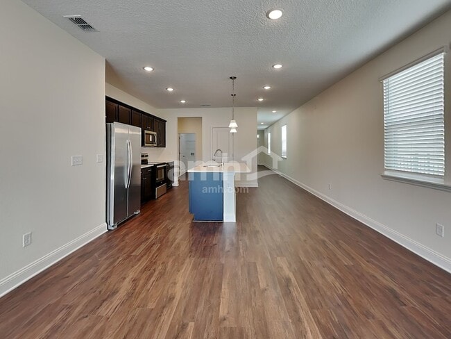 Photo - 146 Elcano Ln