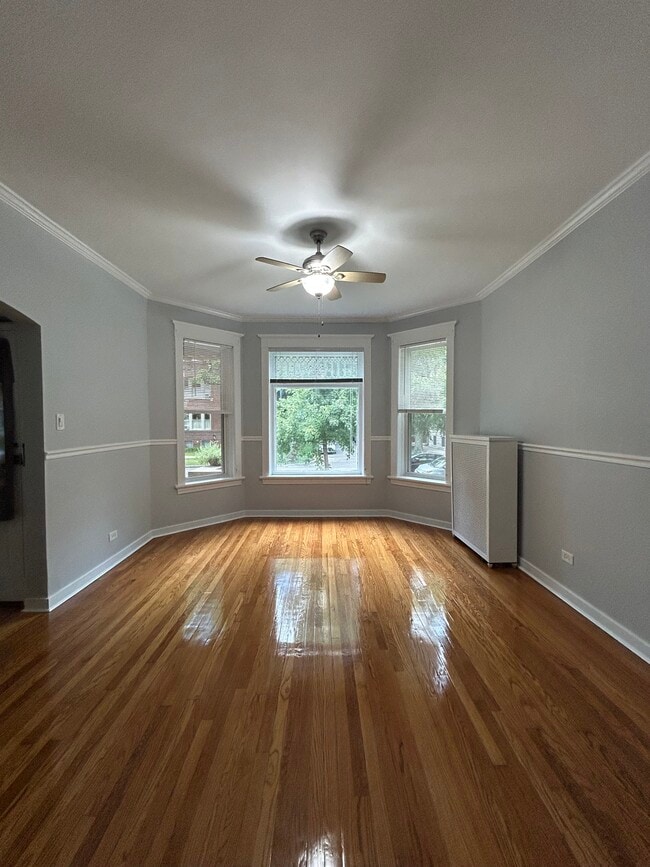 Photo - 1263 W Thorndale Ave Unidad 1 Floor