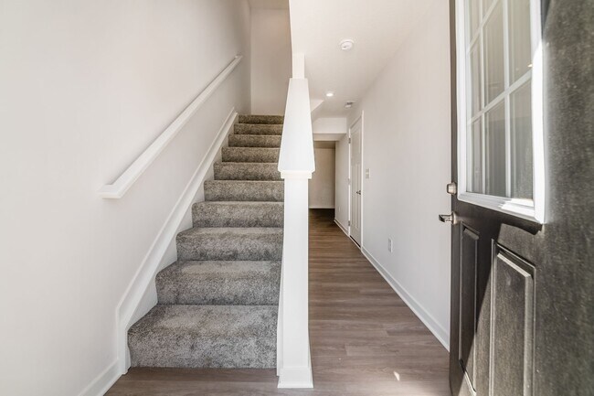 Photo - 122 Red Willow Dr