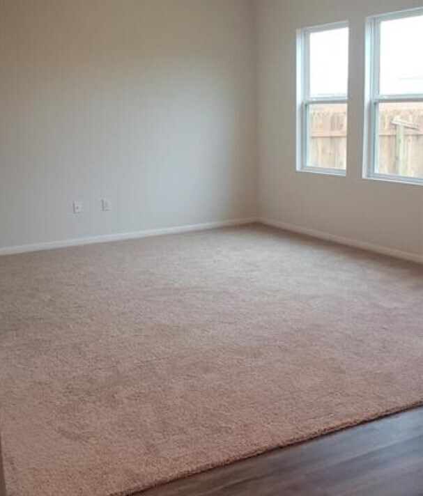 Photo - 336 Wonderful Life Way