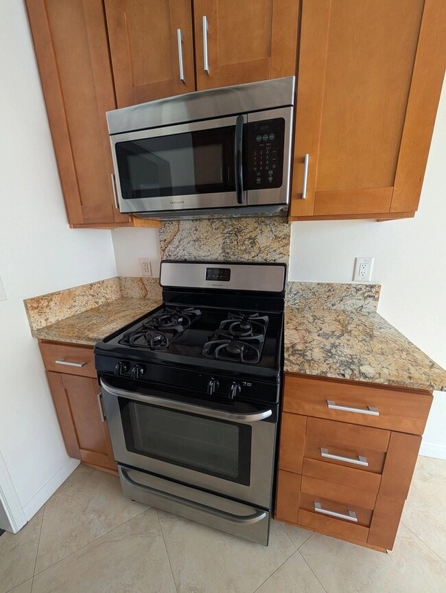 Photo - 5219 Packard St Unidad 5219