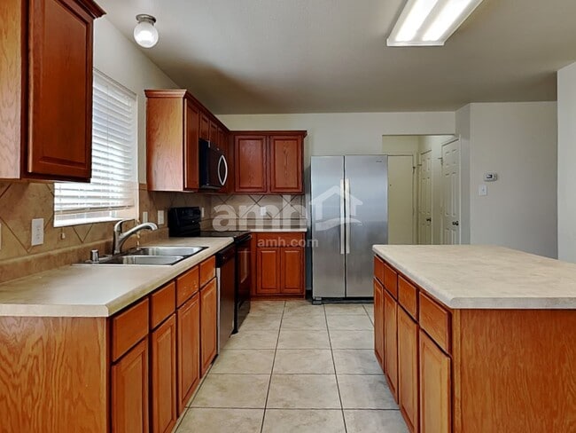 Photo - 10624 Cochron Dr