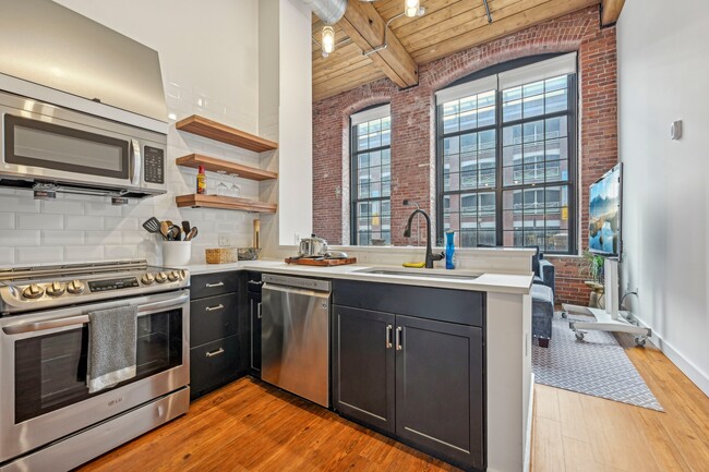 Riverwalk Apartments