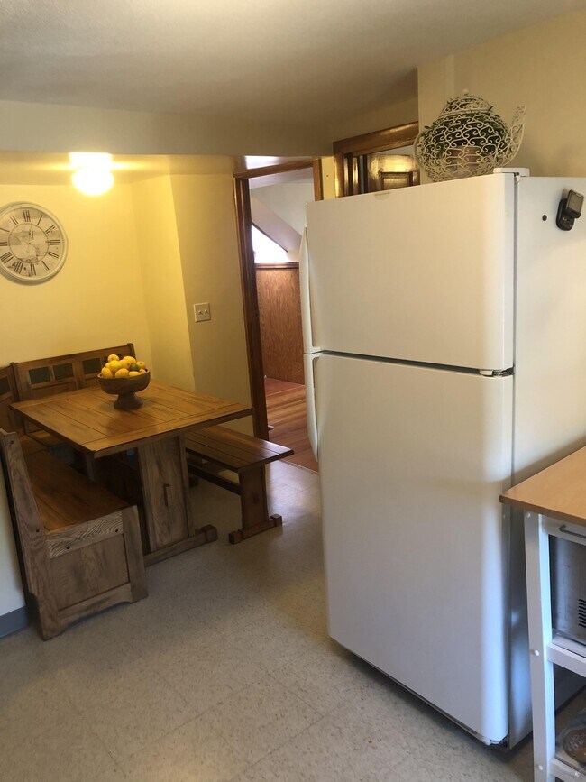 Photo - 22 8th St Unit 3