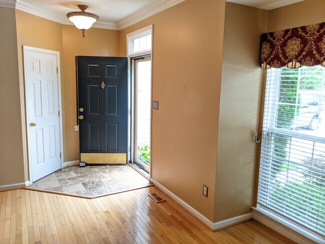 Photo - Townhouse in Spring Ridge community - OAKD...