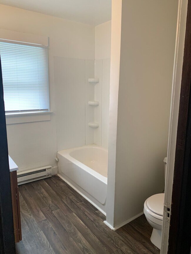 Photo - 1814 E Pontiac St Unit 201