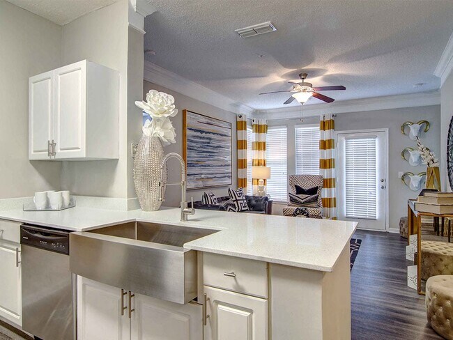 Photo - Ascent at Windward