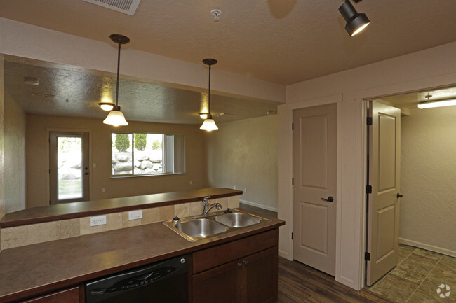 Interior Photo - Residence at Mill River Rental