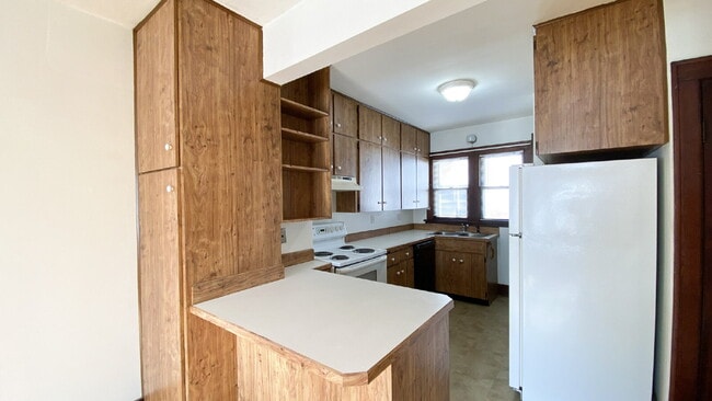 Photo - Ottawa South Side – Single-Family Home for Rent