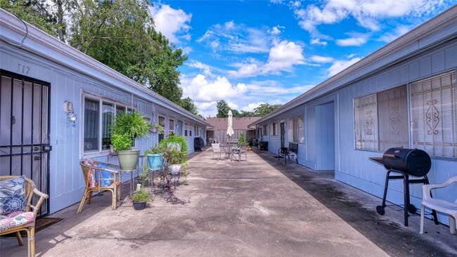 Photo - 5538 Holly St Unidad 316