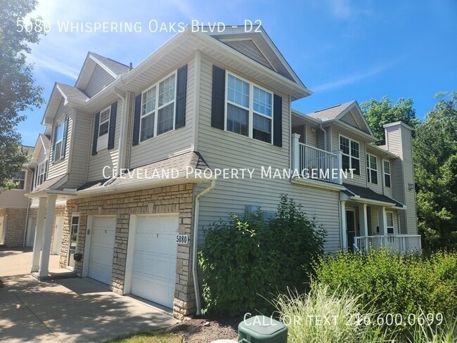 Building Photo - 5080 Whispering Oaks Blvd Unit D2