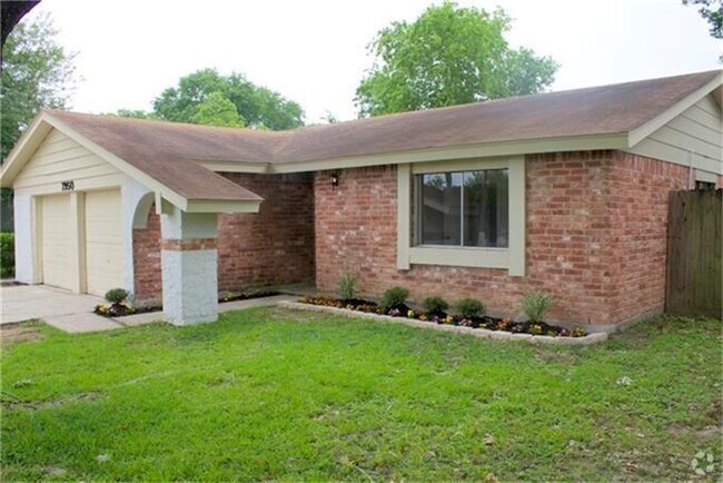 Building Photo - 7950 Bunker Wood Ln Rental