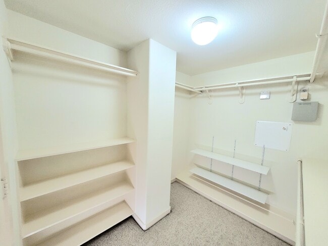Walk-in closet #1 - 2216 Chenevert St