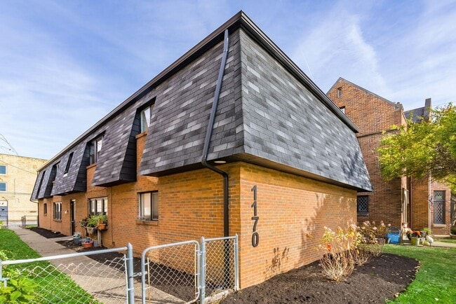 Photo - 1170 Bryden Rd Unidad D