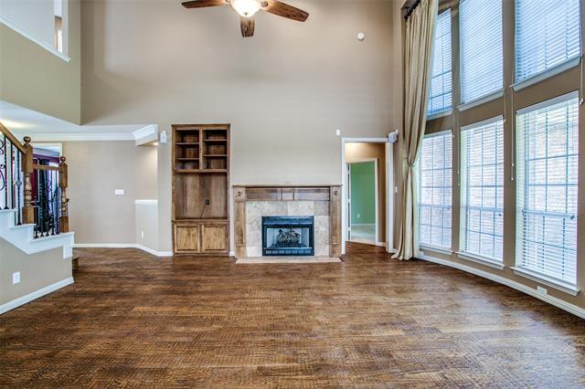 Photo - 1318 Haddington Ln