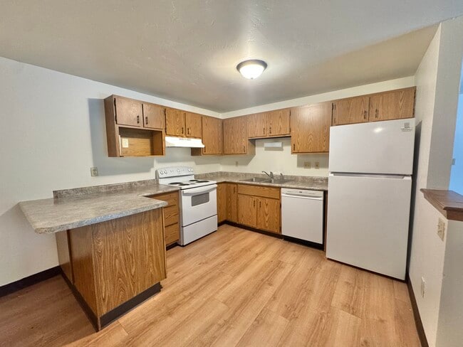 Kitchen - 516 Baird Creek Road