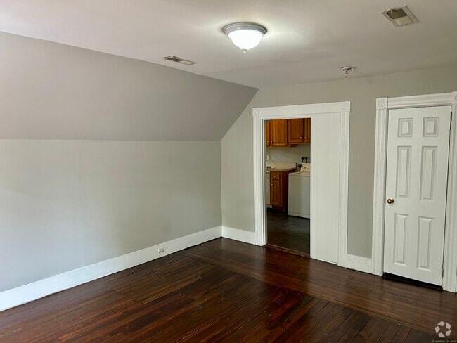 Building Photo - 51 Shelton Ave Unit 3 Rental