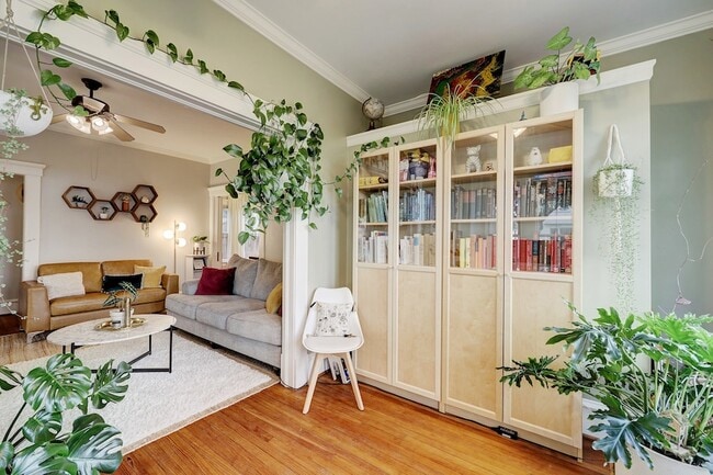 Photo - 304 Sul Ross St