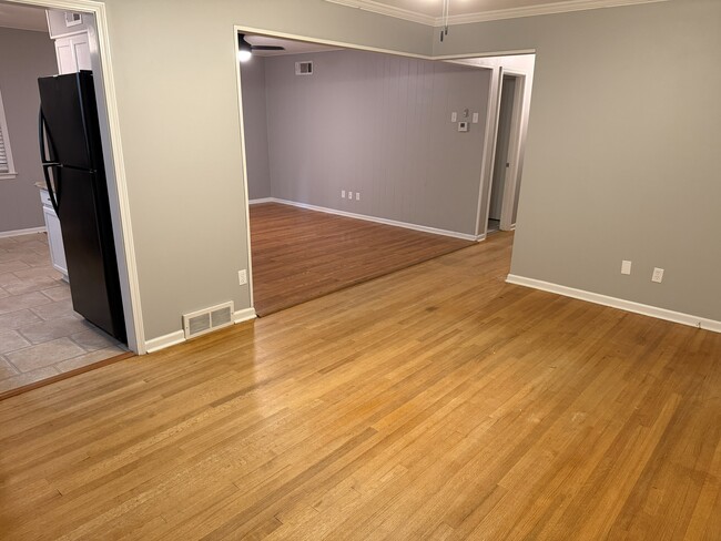 Área de estar - 7241 Renda St