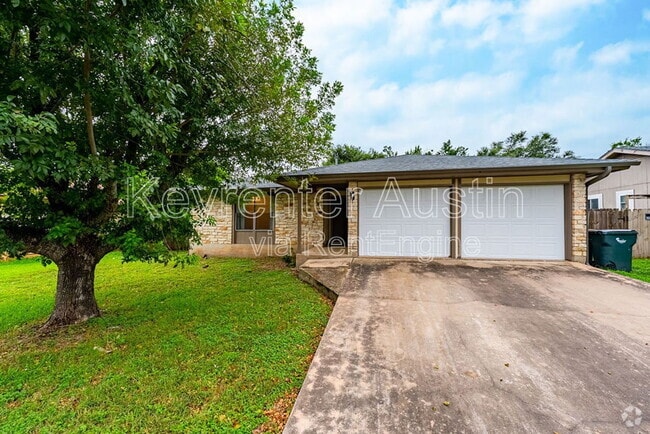 Building Photo - 419 Arrow Head Rental