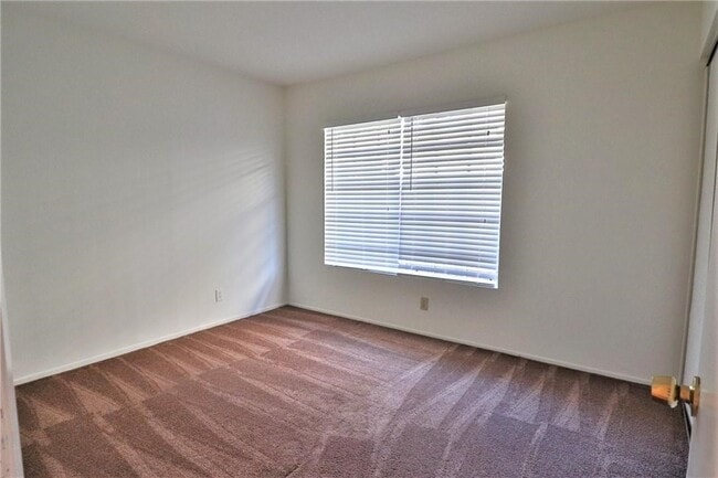 Photo - 18976 Singingwood Cir