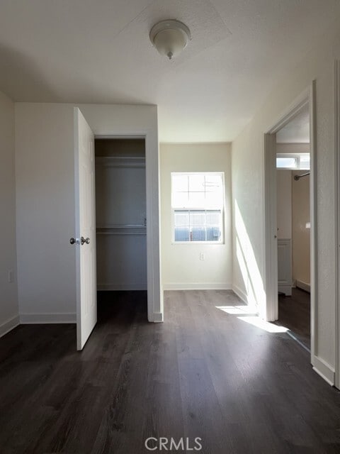 Photo - 2435 Lakeshore Blvd