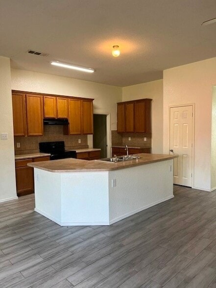 12513 Viewpoint Ln