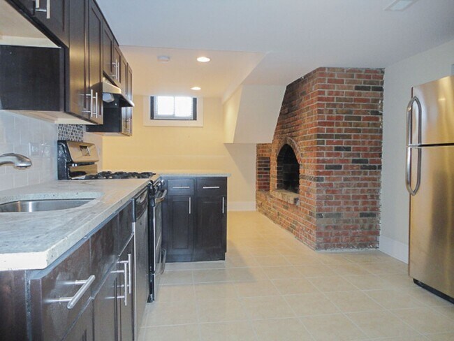 Photo - 871 W Lill Ave Apartments Unit 877-1D
