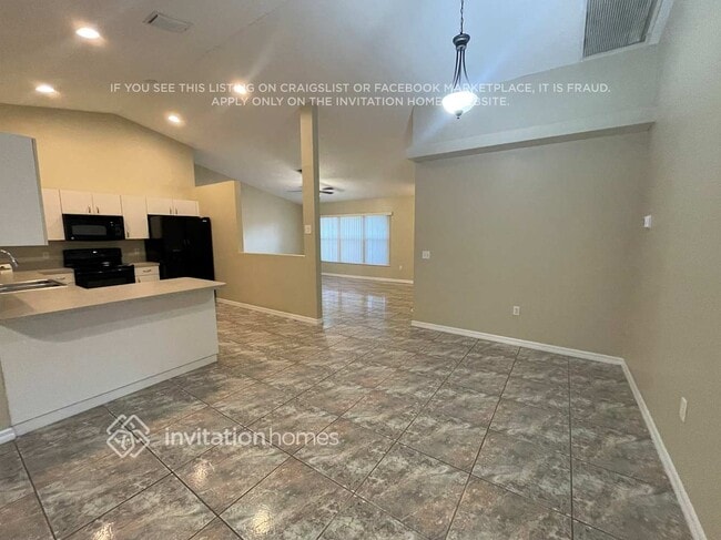 Photo - 616 SE 27th St