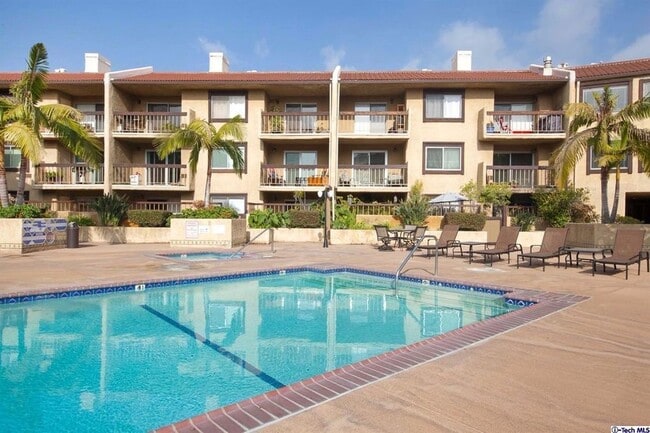 Photo - COMING SOON!! Gorgeous condo with Amazing ...