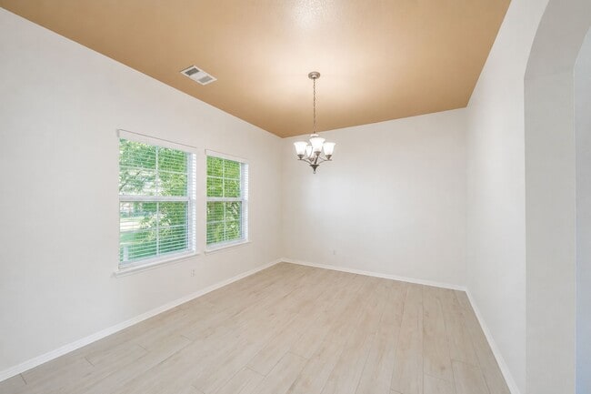Photo - 11821 Jelicoe Dr